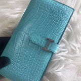 Sleek bag women's premium everyday handbag