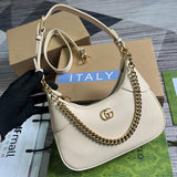 Handle and strap detail of everyday-luxe premium women's handbag – women's premium purse