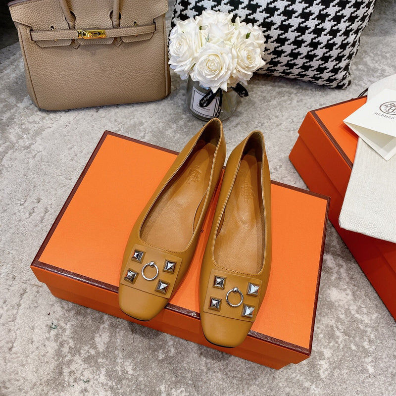 Hermès Nude Platform Heels - Toe Detail View