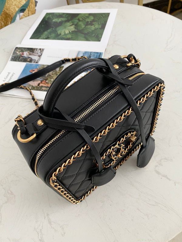  women's handbag, mid design, view 6