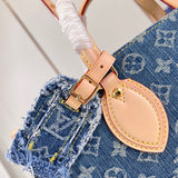  satchel interior and compartment view