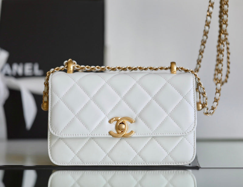  versatile purse view 1