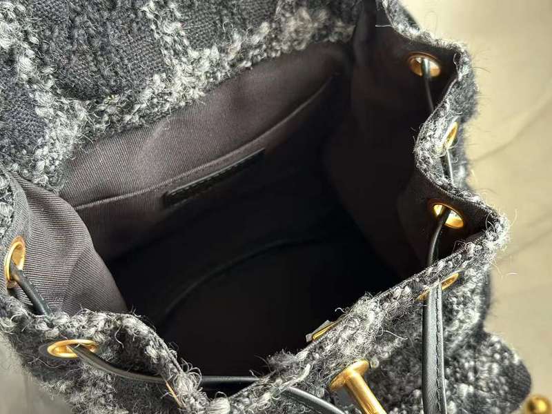 Zivas Charm Chic Craftsmanship Everyday Handbag (Versatile Style Statement) – Lifestyle Shot