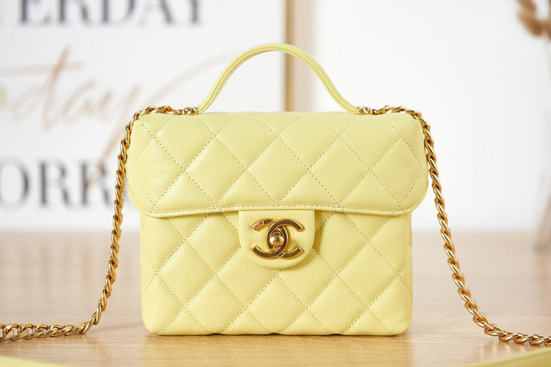 Zivas Charm Streamlined Design Designer Handbag (Versatile Style Statement) – Side Profile