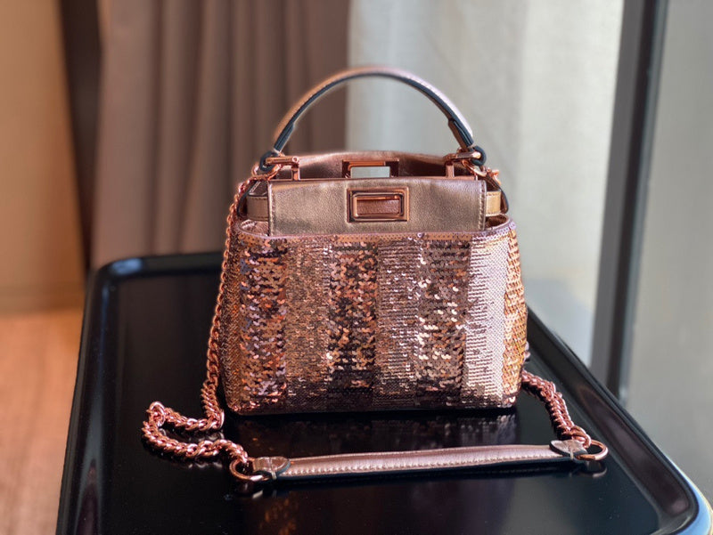 Ziva's Charm handbag – front view (Standard Size)