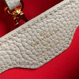  crossbody bag interior and compartment view 9