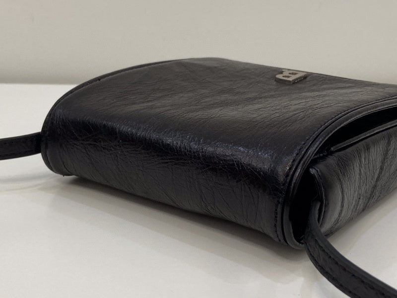 Zivas Charm Modern Edge Statement Handbag (Considered Detail & Form) – Interior View