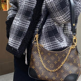  Graceful shopper bag front view 13