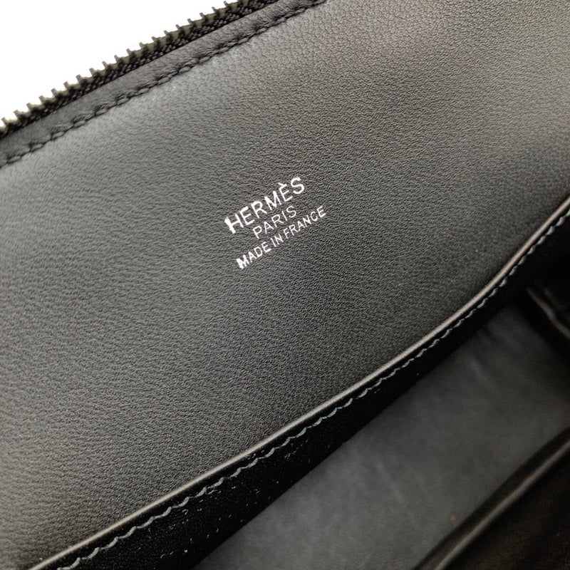 Sophisticated handbag styled for everyday wear