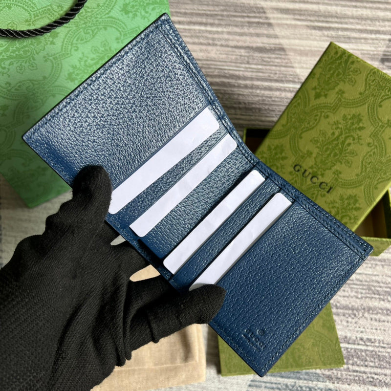 Smart handbag styled for everyday wear