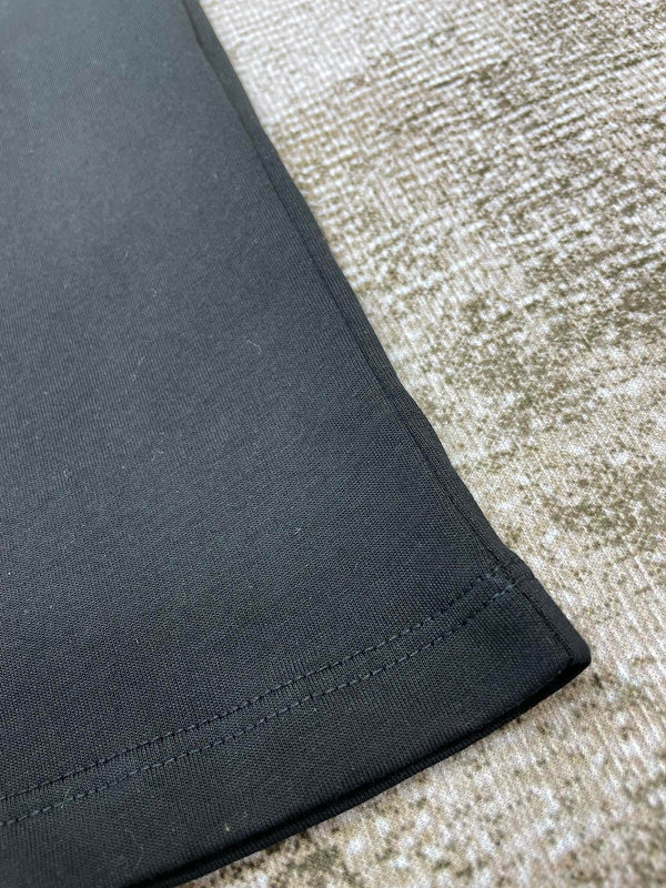 Front view of Amiri luxury piece style No.053