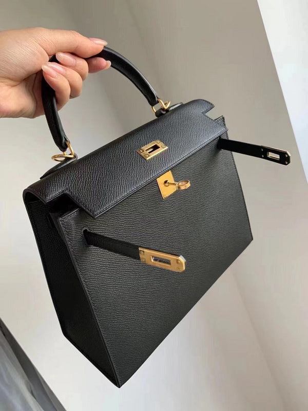 Sculpted handbag styled for everyday wear