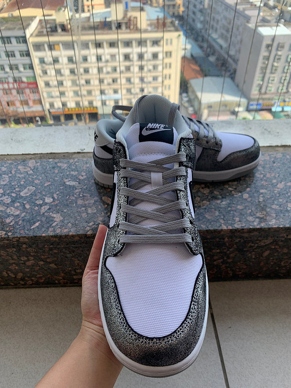 Nike Men's & Women's Designer Street Sneakers — Style 194 interior view