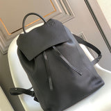 Ziva's Charm handbag – detail view (41cm*31cm*24cm)