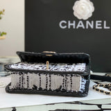 women's handbag, mid design, view 2