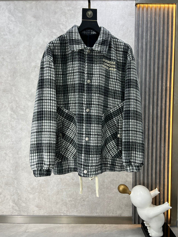Side profile view of Burberry luxury piece style No.409