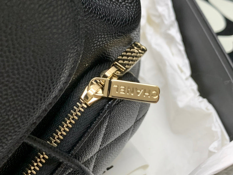  women's handbag, mid design, view 7