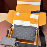  shopper bag interior and compartment view