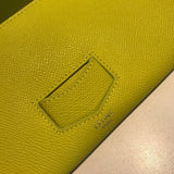 Front view of premium polished women's handbag – women's designer-style accessory