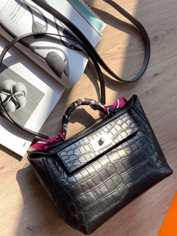 Contemporary bag women's premium everyday handbag