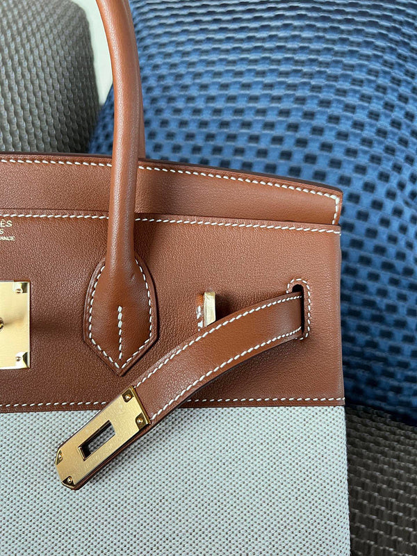 Streamlined bag shown from front angle