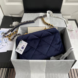 Zivas Charm Timeless Appeal Fashion Handbag (Effortless Style Upgrade) – Close-Up Detail