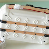  Minimalist crossbody bag carried on shoulder
