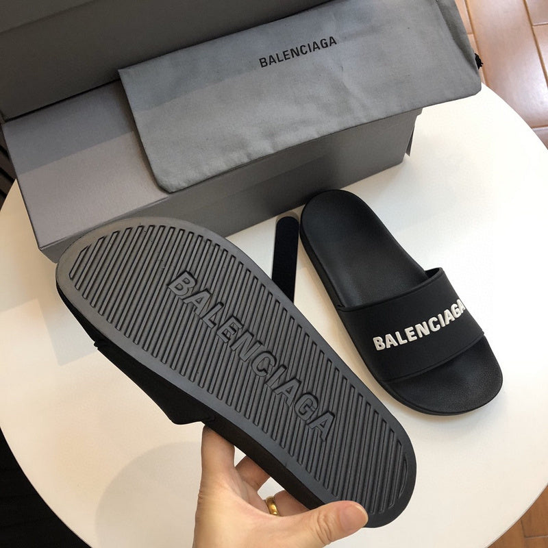 Zivas Charm Chic Craftsmanship Designer Sandals (Modern Wardrobe Staple) – Lifestyle Shot