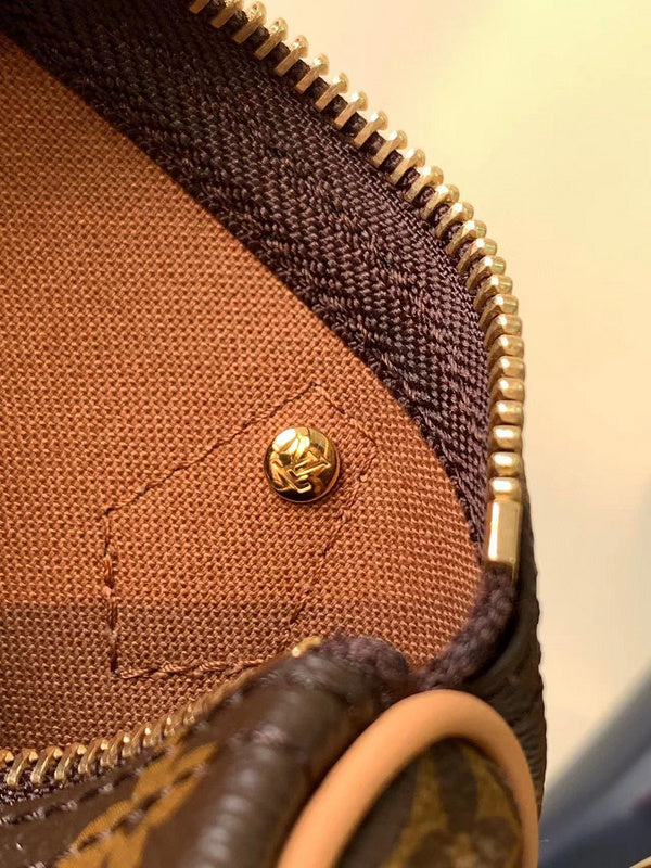 Side profile of chic premium women's handbag – women's statement bag