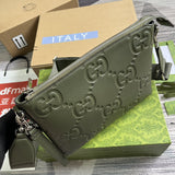 Close-up detail of elevated signature women's handbag – women's designer-style accessory
