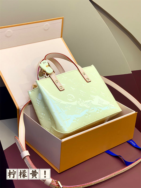  Everyday carryall bag carried on shoulder 10