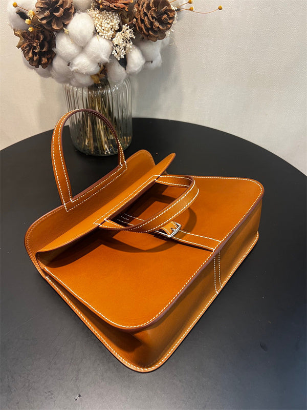 Sculpted handbag styled for everyday wear