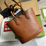 Handle and strap detail of polished everyday-luxe women's handbag – women's premium purse