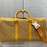 Side profile of classic premium women's handbag – women's designer-style accessory