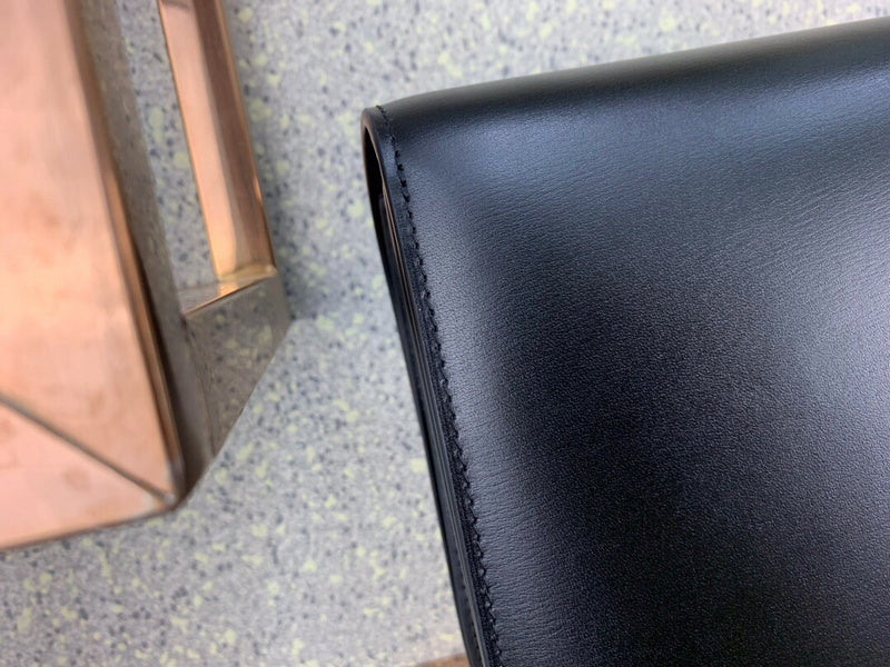 Interior view of elevated classic women's handbag – women's statement bag