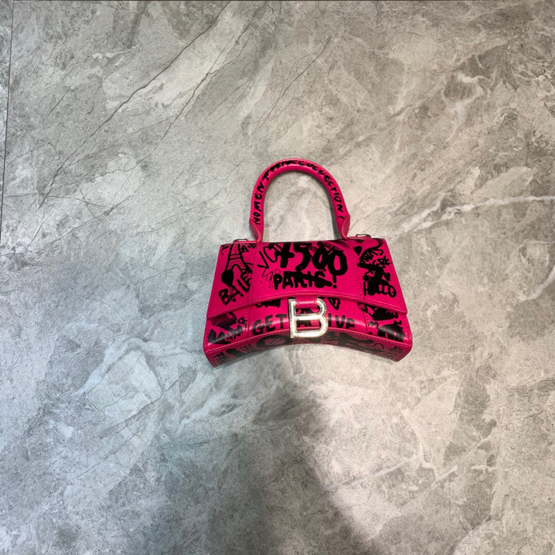 Contemporary Faux Leather Handbag - Versatile Everyday Design | Women's Fashion Handbag #876 - close-up detail shot (image 3) of designer-inspired handbag