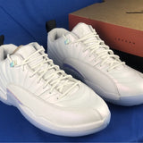 Nike Men's & Women's Designer Street Sneakers — Style 170 hardware detail
