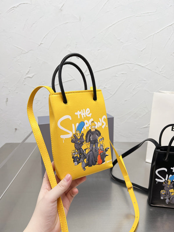 Ziva's Charm handbag – product shot (one versatile size)