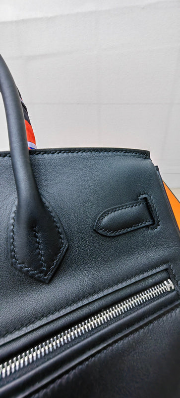 Side view of balanced structured handbag
