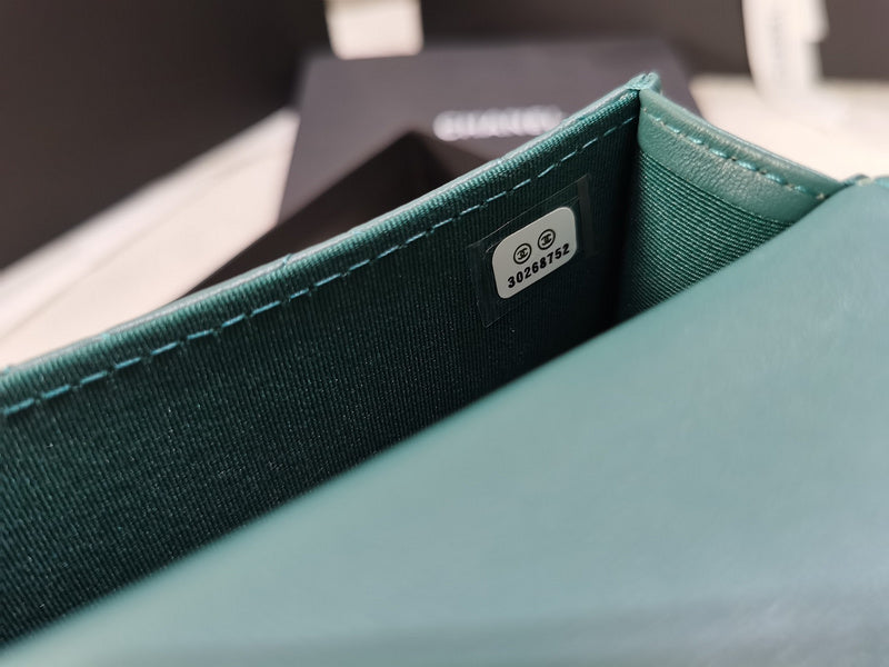  compact purse view 10