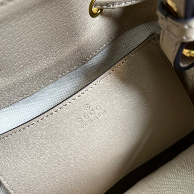 Side profile of signature refined women's handbag – women's premium purse