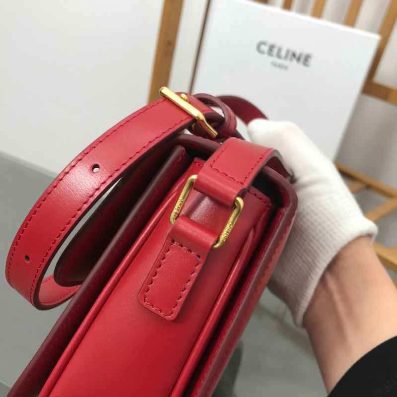 Side profile of polished refined women's handbag – women's luxury accessory