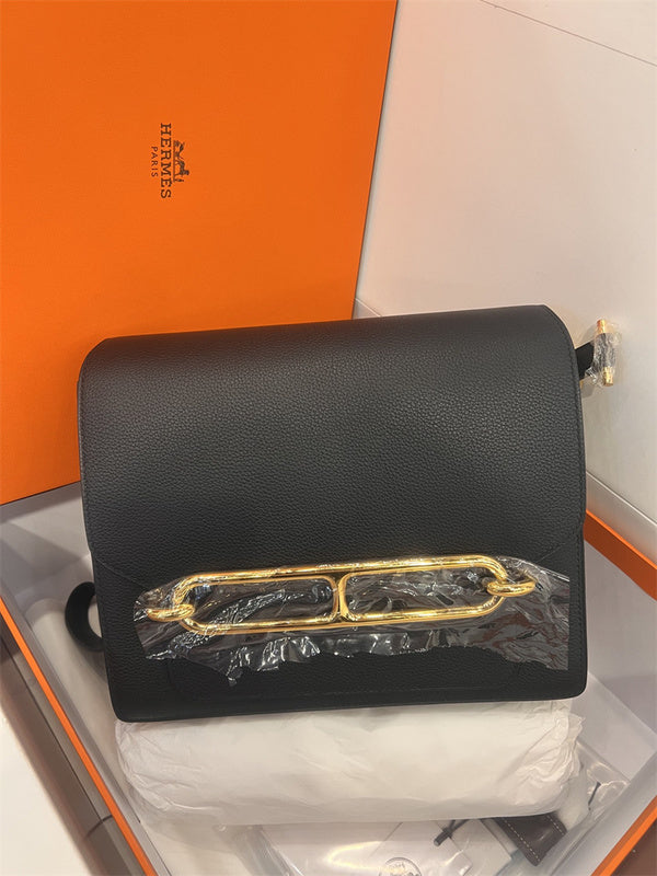 Side view of crisp structured handbag