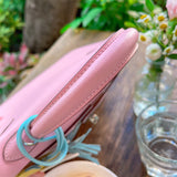 Interior view of streamlined premium bag
