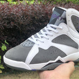 Nike Men's & Women's Premium Low-Top Trainers — Style 181 detail view