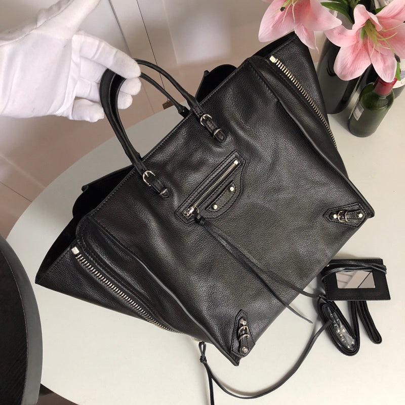 Back view of refined polished women's handbag – women's premium purse