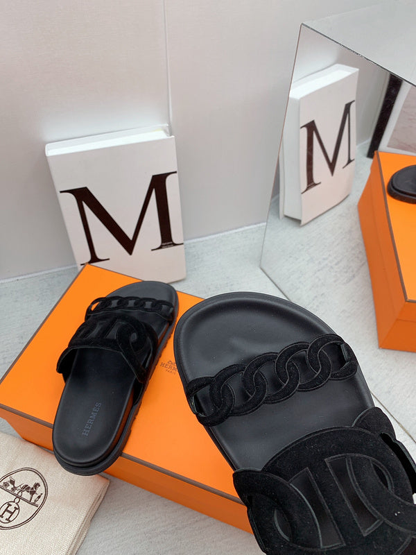 Hermès Grey Classic Ballet Flats - Angled View