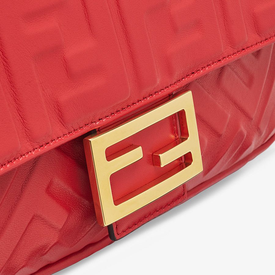 Fendi Bags? FENDI Red Leather Baguette Elegant Everyday Designer Handbag