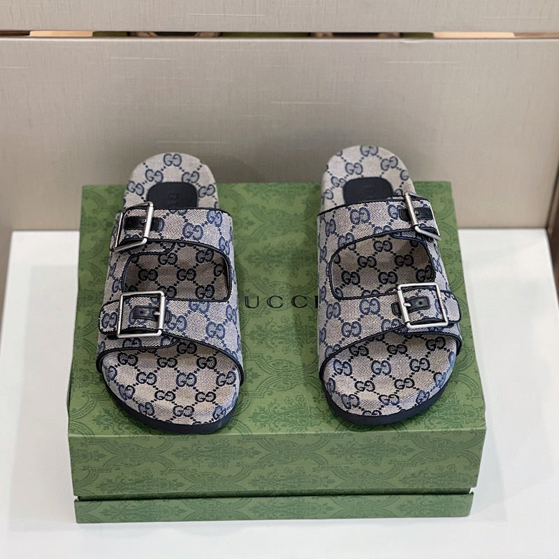 Gucci all-black luxury sneakers view 10 low-top design