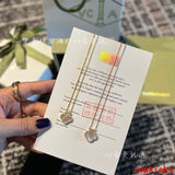 Full view of Van Cleef & Arpels unisex jewelry piece